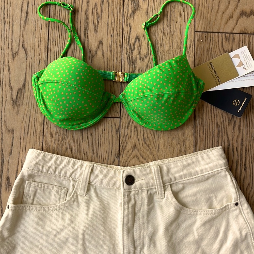 VIX MAYA LAIS TOP